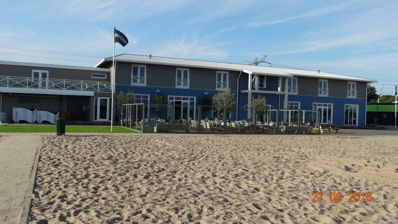 Beach Hotel Oostvoorne Exterior foto