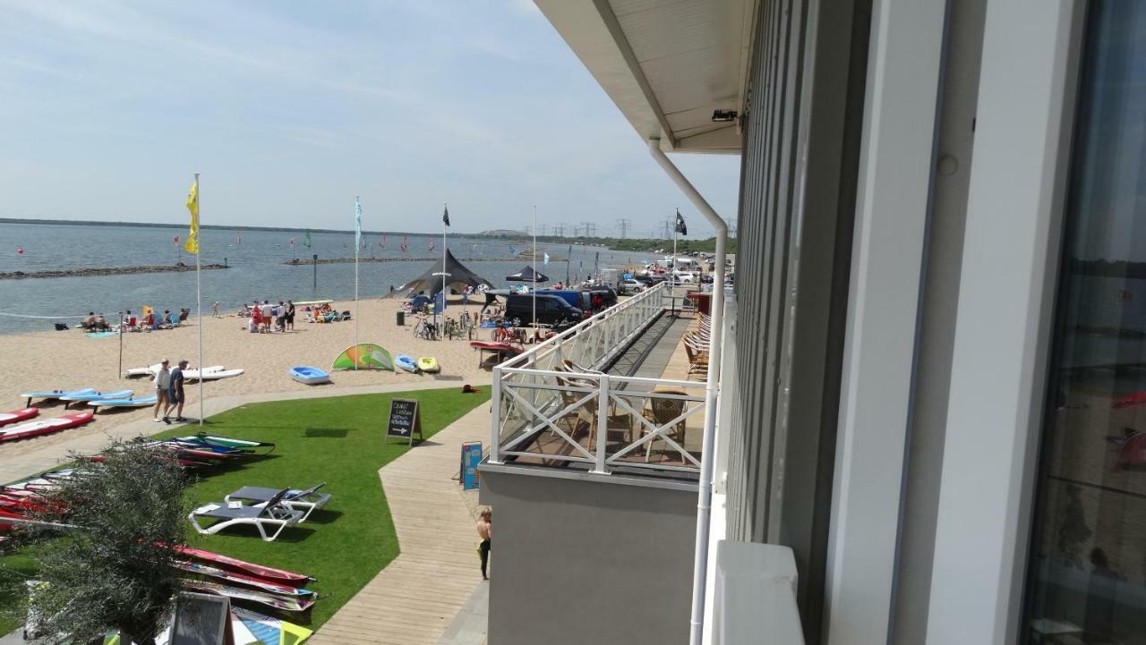 Beach Hotel Oostvoorne Exterior foto